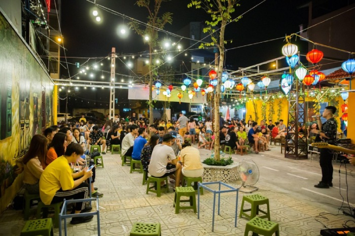 Cùng khám phá top 6 cách trang trí quán vỉa hè ngoài trời độc - lạ